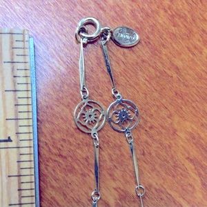 Vintage Avon gold tone necklace.